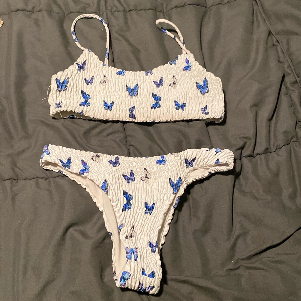 Bathing suit
